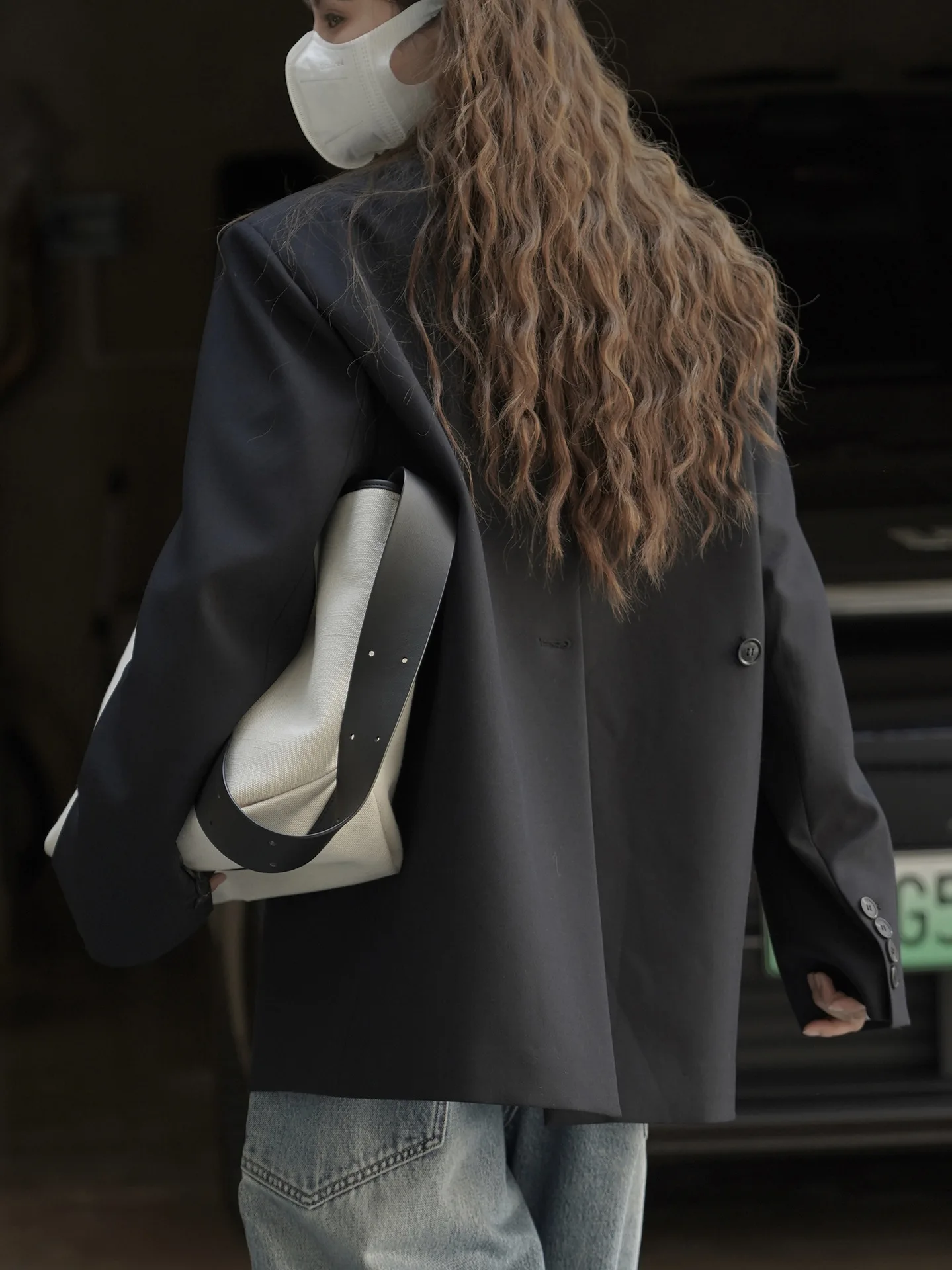 RZIV Fashionable Design Slanted Placket and Back Slit Coats, Loose Fitting Suit, Slimming Jacket for Women