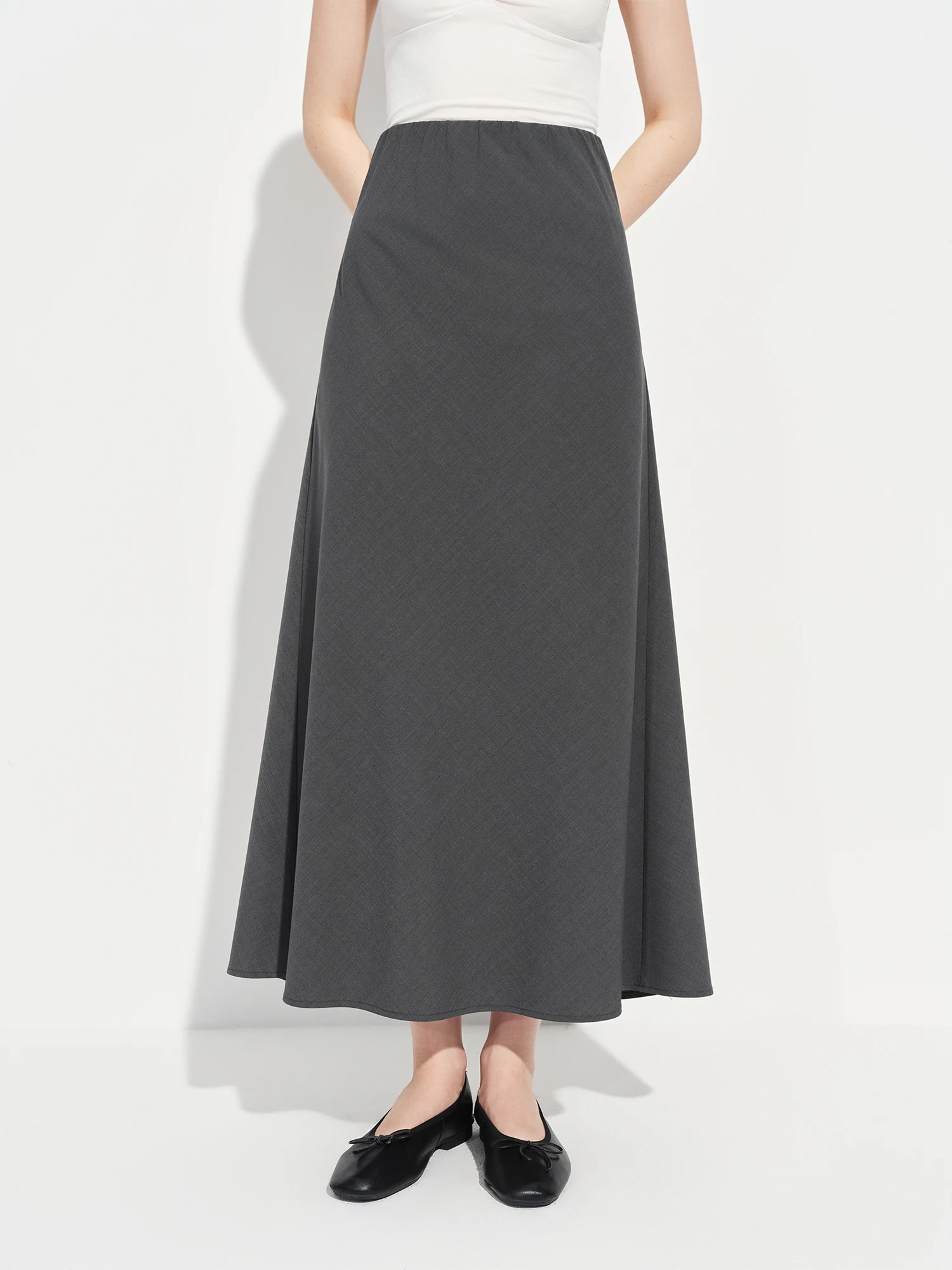 FSLE Wool Acetate Trumpet Skirt Women Elastic Waist Pearlescent Drape Elegant Long Elegant Style Spring 2026 Simple