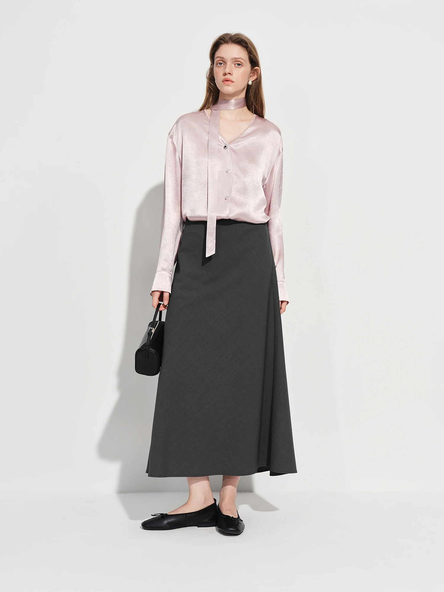 FSLE Wool Acetate Trumpet Skirt Women Elastic Waist Pearlescent Drape Elegant Long Elegant Style Spring 2026 Simple