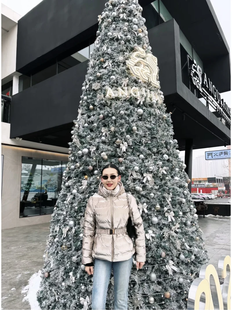 ETJ 2025 Women's Winter New Collection Y2K Golden Luster Pressure-sensitive Rubber quilted hooded Windproof and warm Jacket