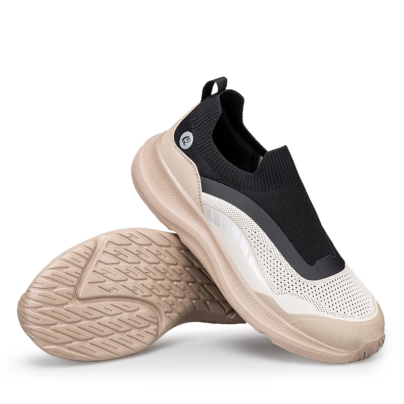 Men's Slip-On Walking Sneakers Breathable Mesh Sports Shoes with Soft Soles Summer Casual Slip-ons High Quality