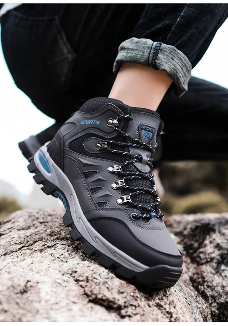 New Leather Men's Boots Outdoor Waterproof Hiking Boots Lightweight Non-slip Men Sneakers Fashion Desert Men Work Ankle Boots