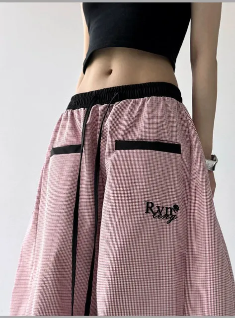 Streetwear Hip Hop Plaid cargo Pant Women Summer Loose Design Scimitar Jazz Dance Wide Leg Pants High Waist All Match Long Pants