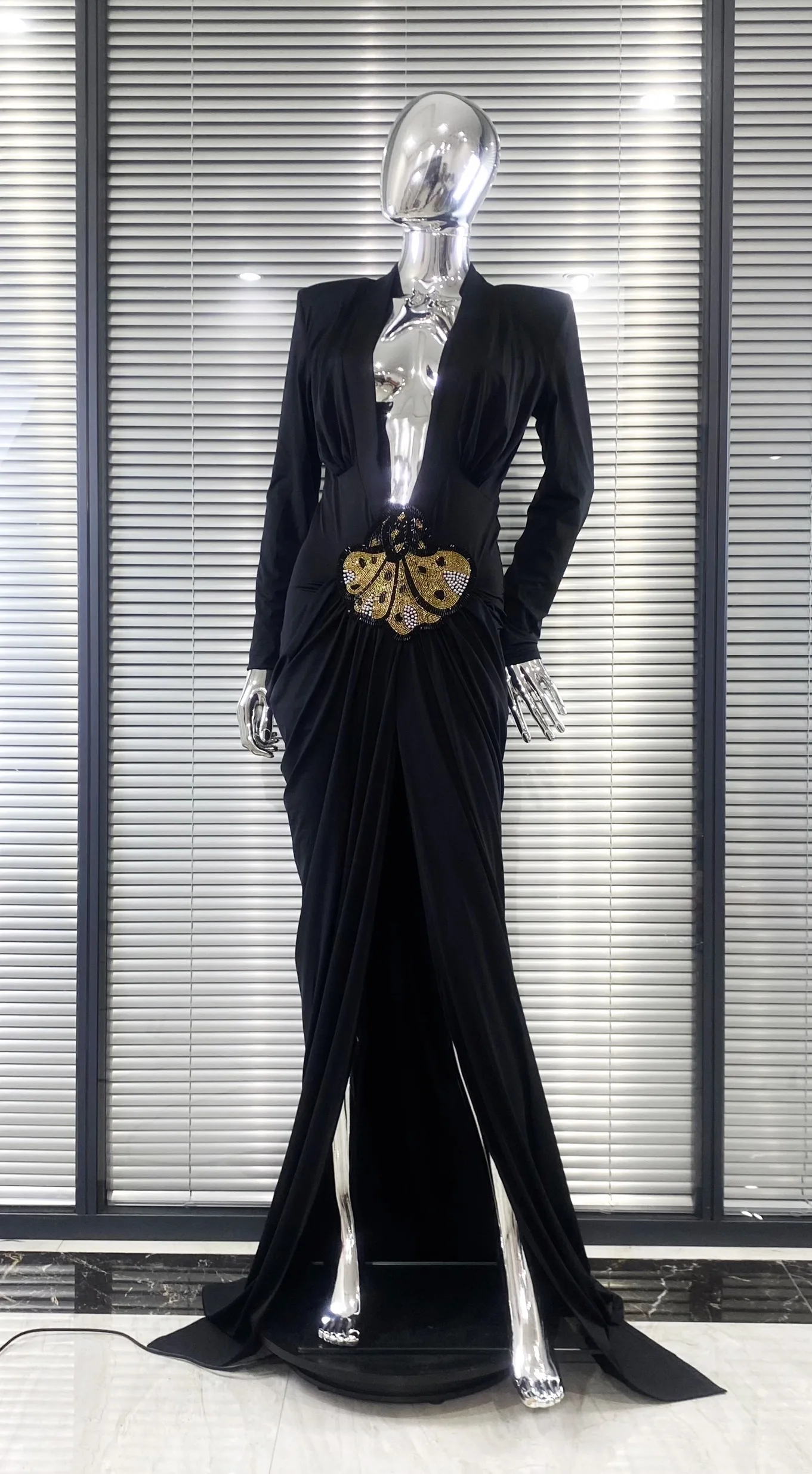 2025 New Beaded Decoration Sexy V-Neck Package Hip Black Floor Length Dress Celebrity Party Dress Woman Cocktail Outfit