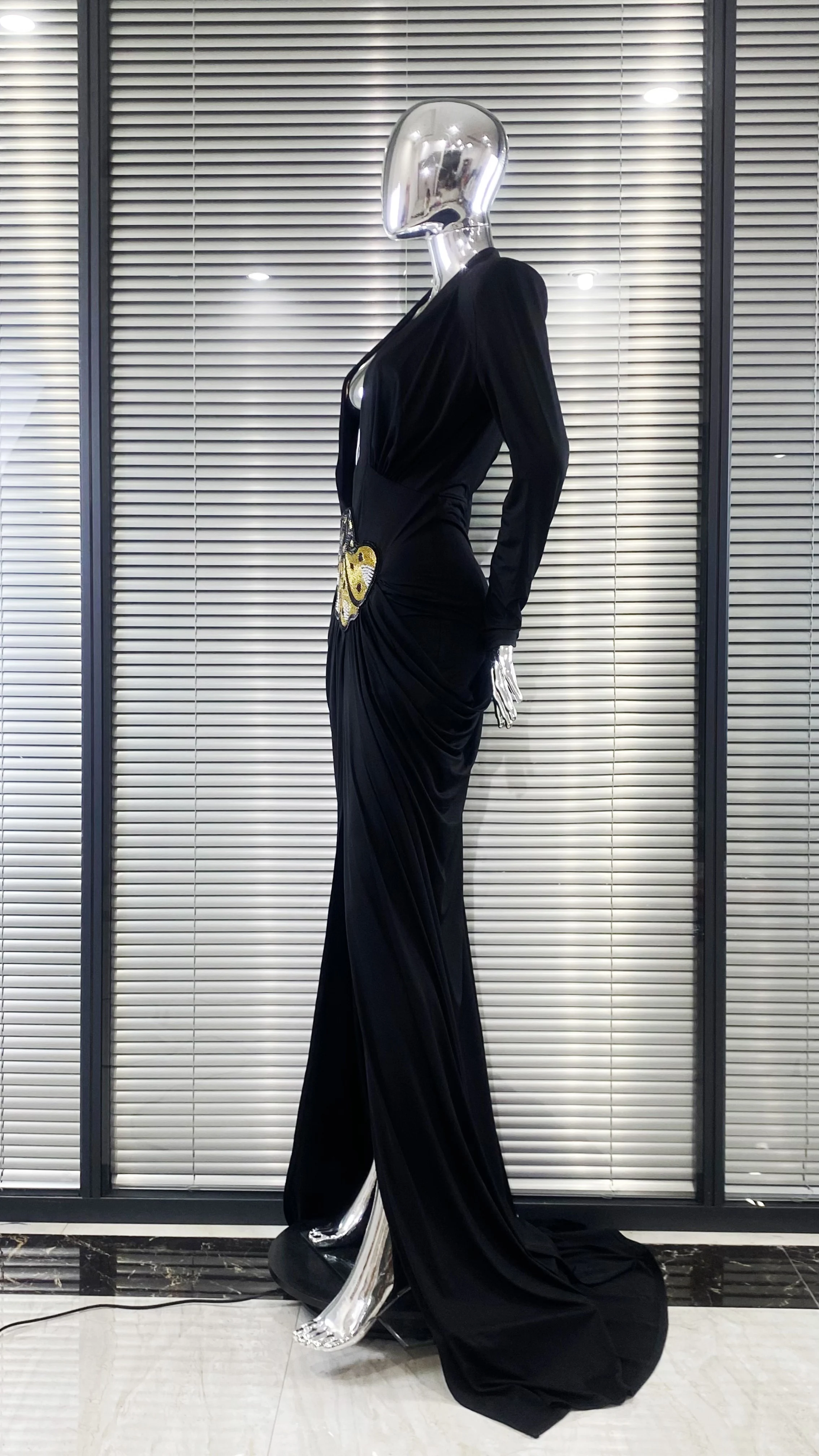 2025 New Beaded Decoration Sexy V-Neck Package Hip Black Floor Length Dress Celebrity Party Dress Woman Cocktail Outfit