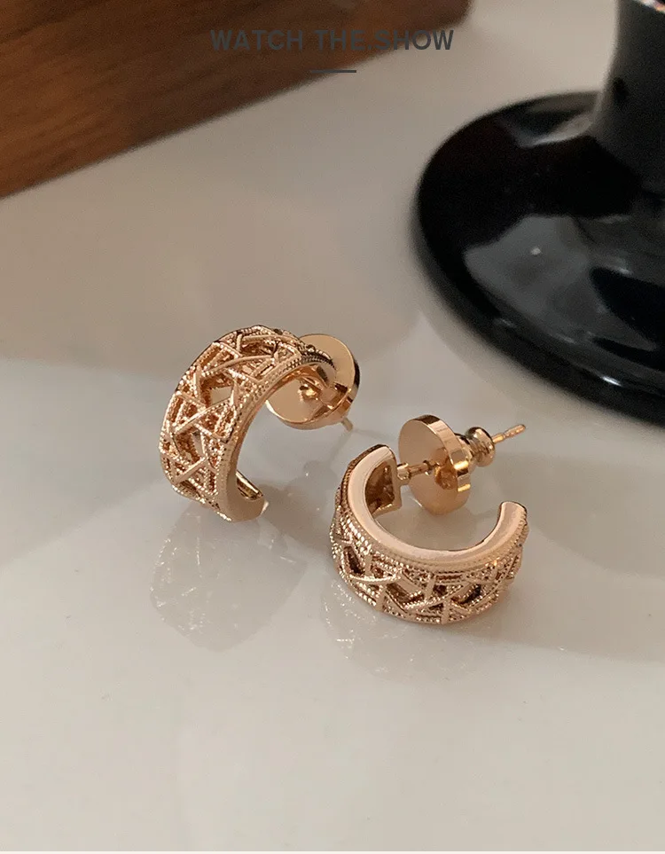Rose Gold Hexagram Round Stud Earrings for Women, 18K Gold Plated, Premium Earrings, Light Luxury Vintage Style Jewelry Gift
