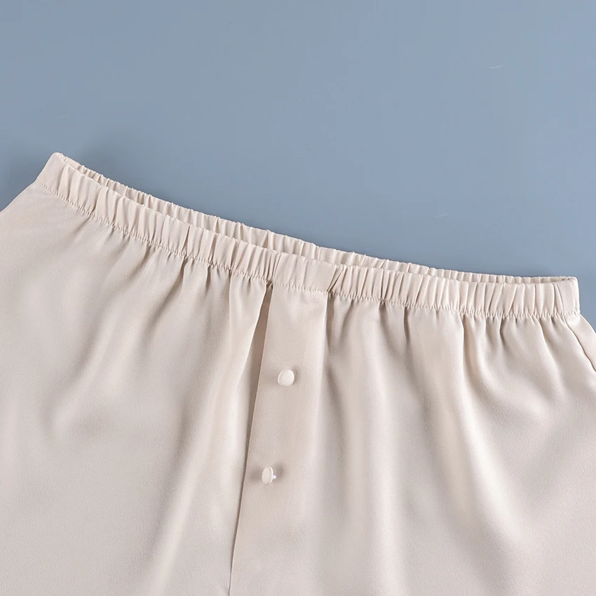 Linad Vintage Satin Lace Elastic Waist Shorts Women Summer Street Chic Single Breasted Mini Pants Women 2026 Casual Loose Shorts