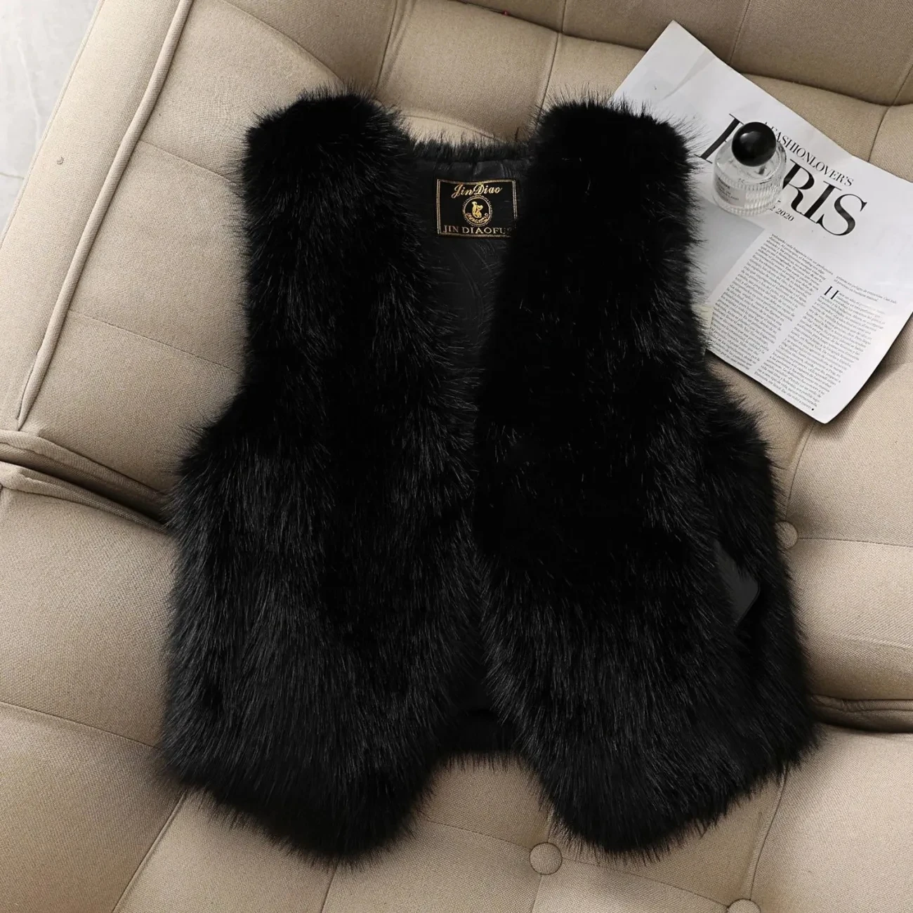 Autumn winter Imitation Fox fur vest Jacket For women Fashion Thick V-neck sleeveless Coat Female Short Faux Fur Waistcoat Tops