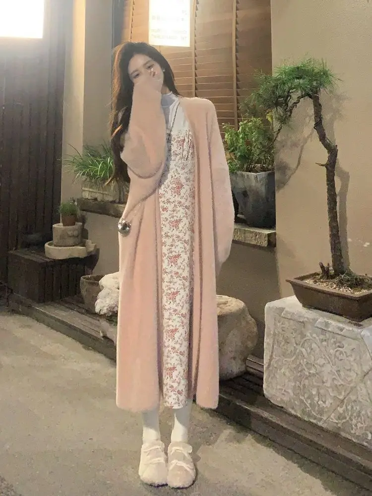 white Long Cardigan for women 2026 new winter clothes Knitted fluffy long sleeve Cashmere sweater coat korean style warm vintage