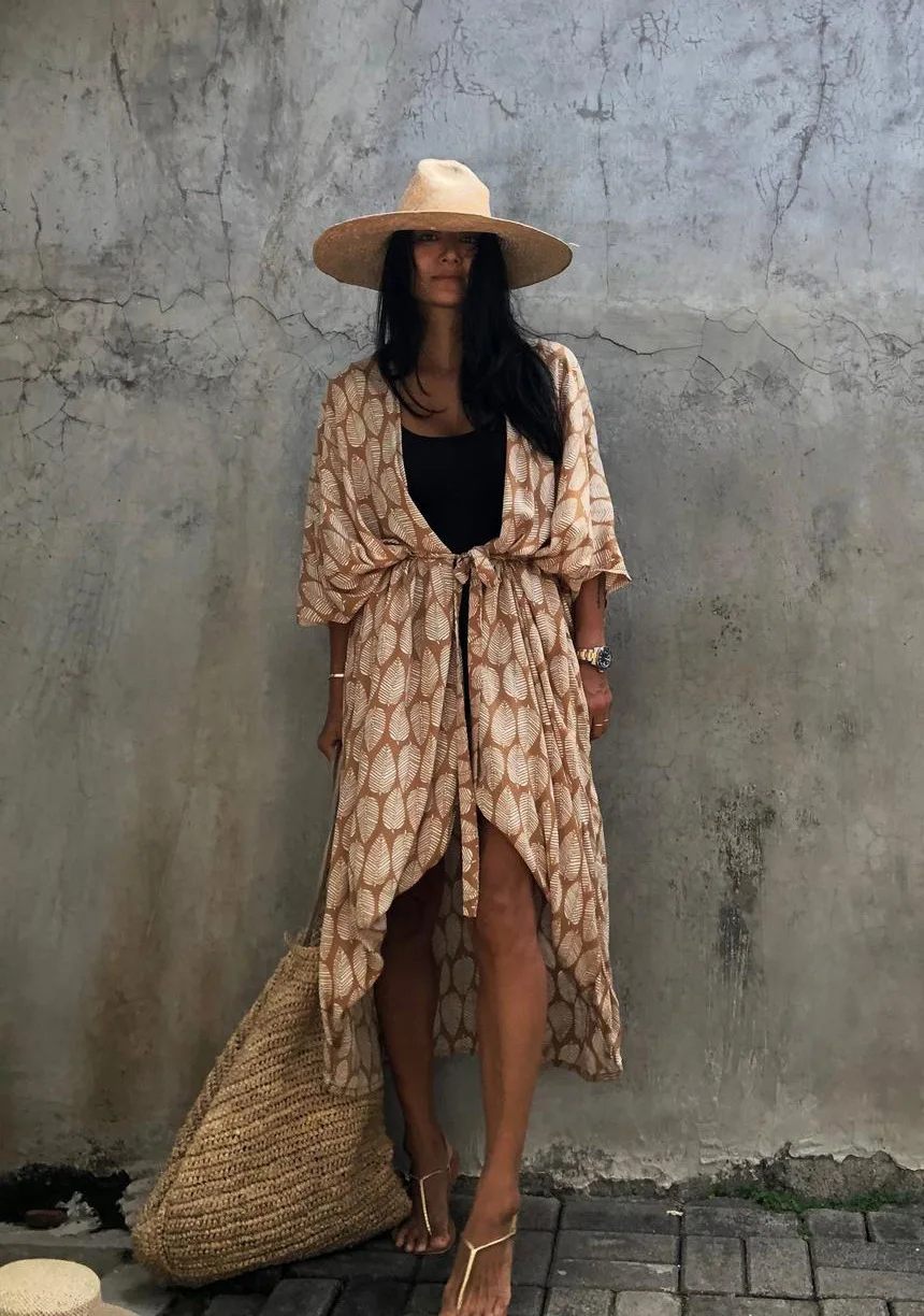 Beach Dress Tunic Cover up Embroidery Kaftan Saida de Praia Women Bikini Cover-up Pareo Sarong Beachwear