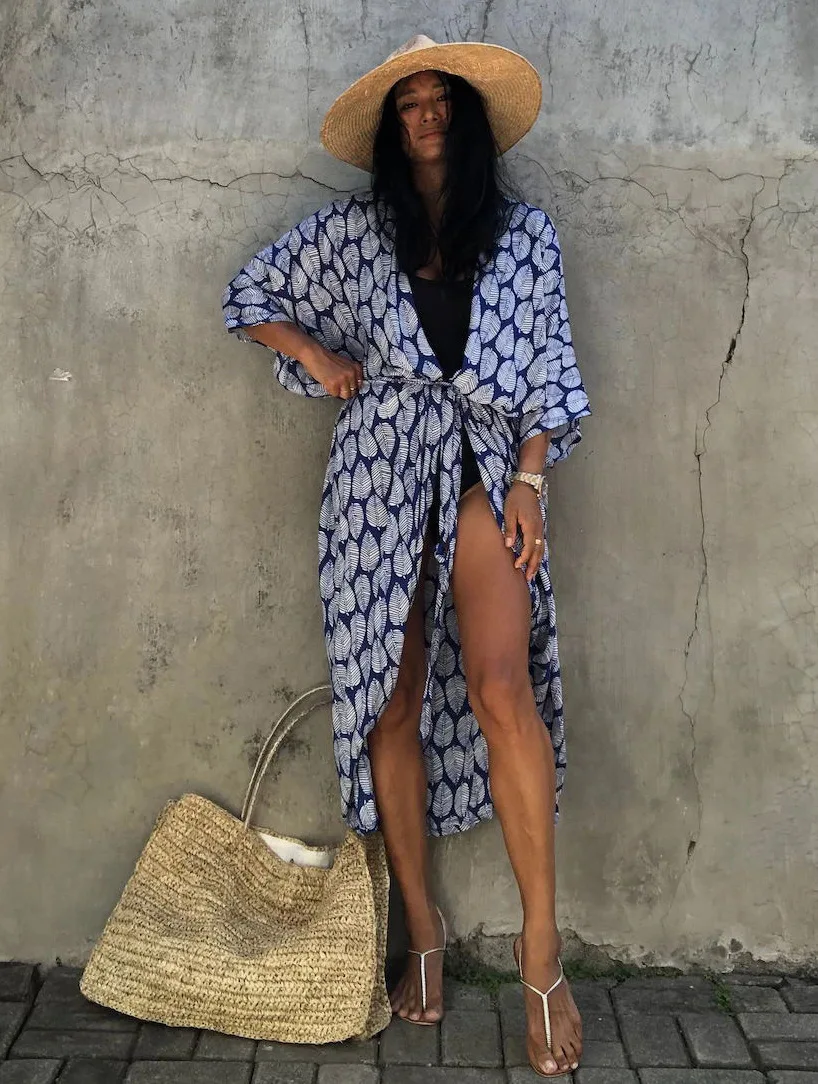 Beach Dress Tunic Cover up Embroidery Kaftan Saida de Praia Women Bikini Cover-up Pareo Sarong Beachwear