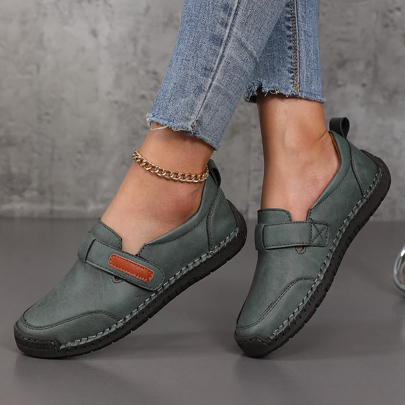 Handmade Leather Women Shoes Casual Comfortable Slip on Loafers Women Leather Shoes Moccasins Walking Shoes Summer Direct Sales
