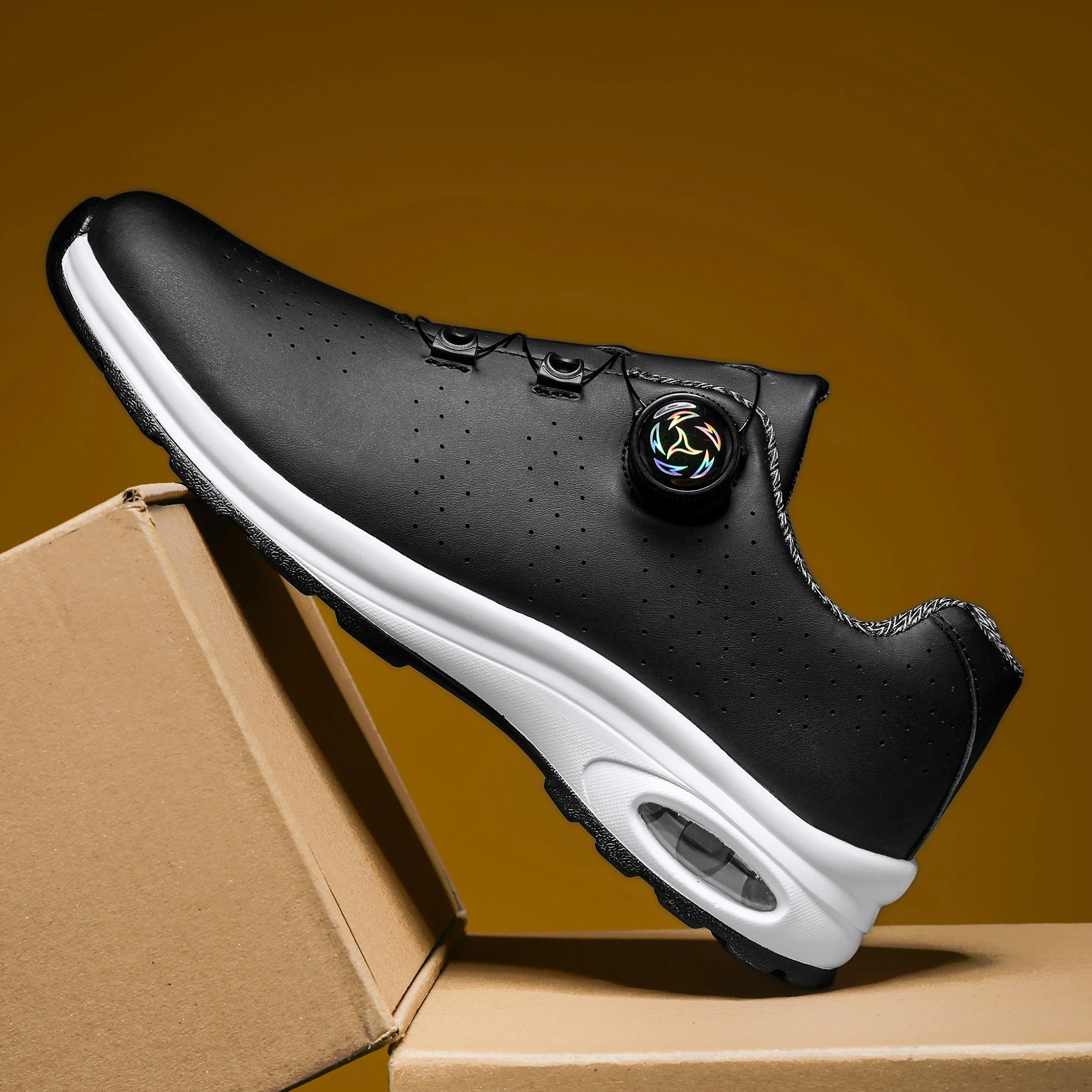 Simple Nen's Casual shoes, With Comfortable and Breathable design, Air-cushioned sole, Suitable for Outdoor Cycling and Golfing.