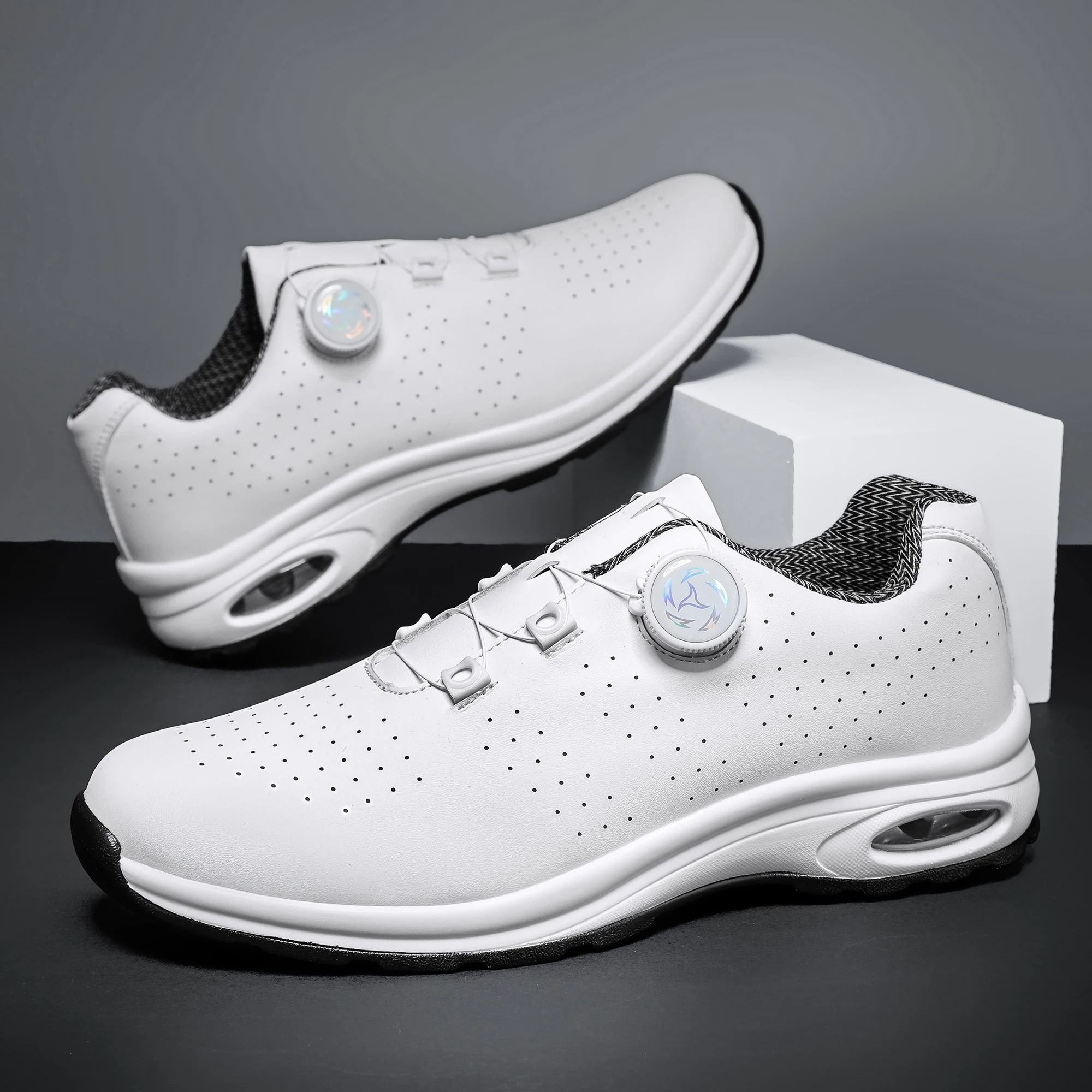 Simple Nen's Casual shoes, With Comfortable and Breathable design, Air-cushioned sole, Suitable for Outdoor Cycling and Golfing.