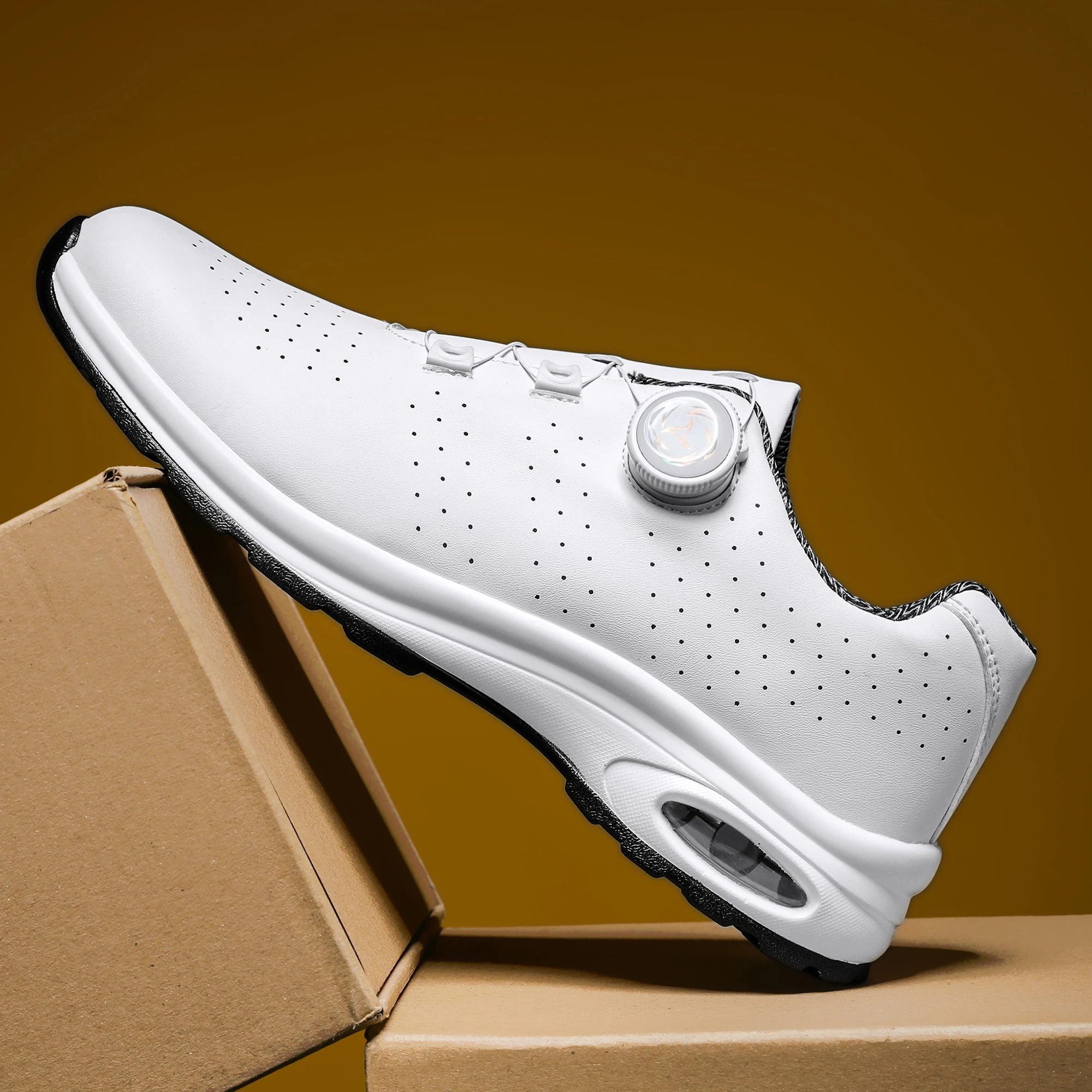 Simple Nen's Casual shoes, With Comfortable and Breathable design, Air-cushioned sole, Suitable for Outdoor Cycling and Golfing.