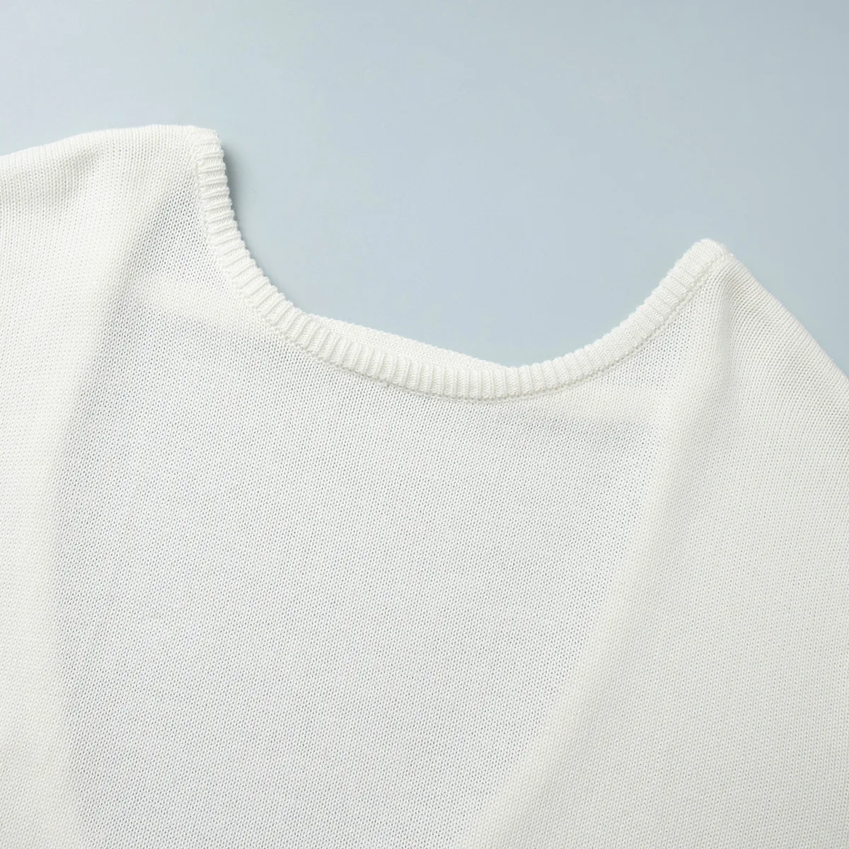 Original Backless O-neck Cotton Knit Sweater Autumn and Winter Women Simple Loose Soft Warm Elastic Daily Office Casual Sweater