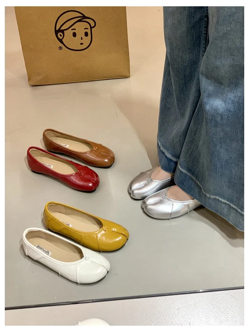 Spring Split Toe Women Ballet Flats Fashion Tabi Shoes Causal Slip On Loafer Ladies Pleated Leather Espadrilles Zapatillas Mujer