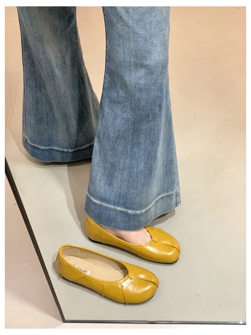Spring Split Toe Women Ballet Flats Fashion Tabi Shoes Causal Slip On Loafer Ladies Pleated Leather Espadrilles Zapatillas Mujer