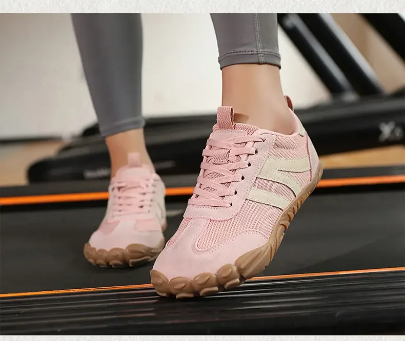 Breathable Mesh Running Shoes for Men Women Non Slip Lightweight Sports Sneakers Couple Shoes