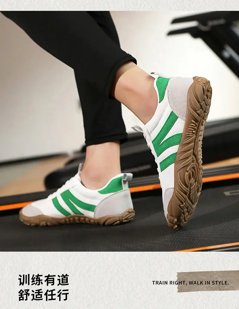 Breathable Mesh Running Shoes for Men Women Non Slip Lightweight Sports Sneakers Couple Shoes