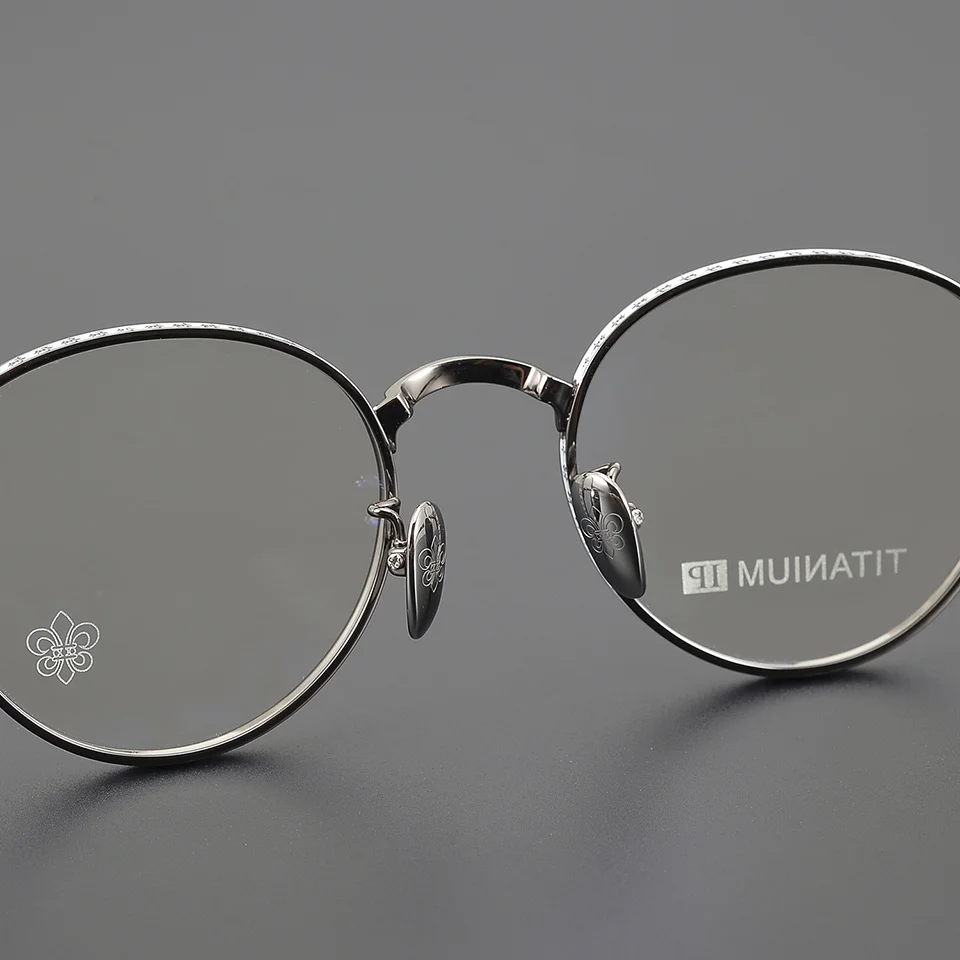 New Fashionable High end Brand Personalized Women's Titanium Frame Eyeglass Casual Retro Carving Decoration Men's Luxury Glasses