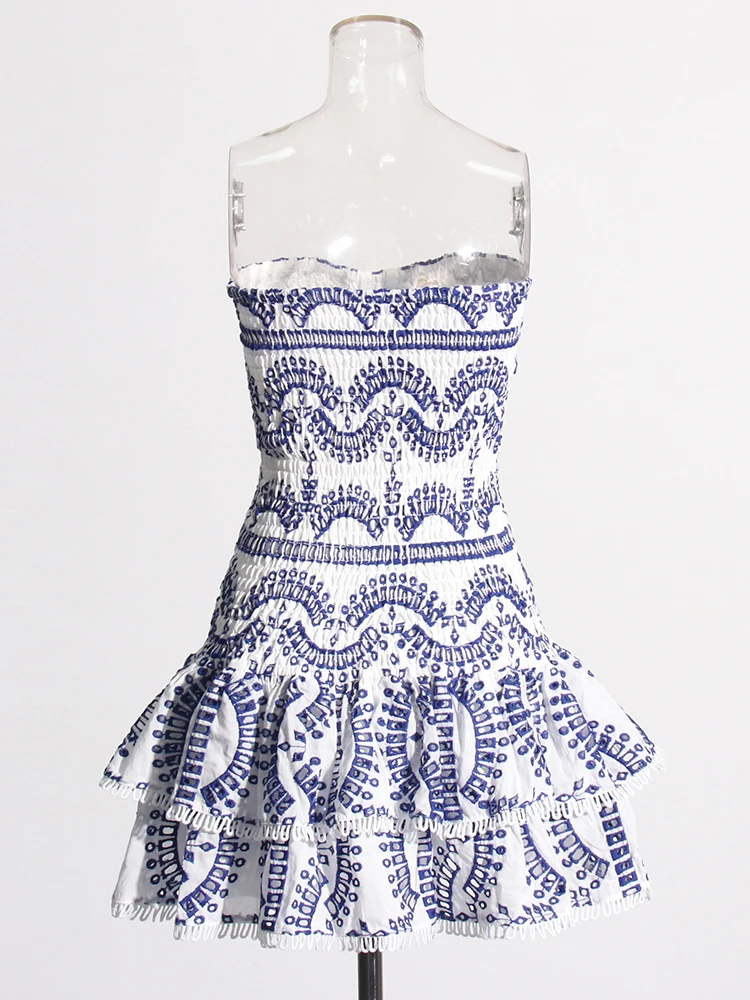 TWOTWINSTYLE Designer Mini A Line Dresses Strapless Sleeveless High Waist Spliced Ruffles Hem Elegant Slimming Dress Female New