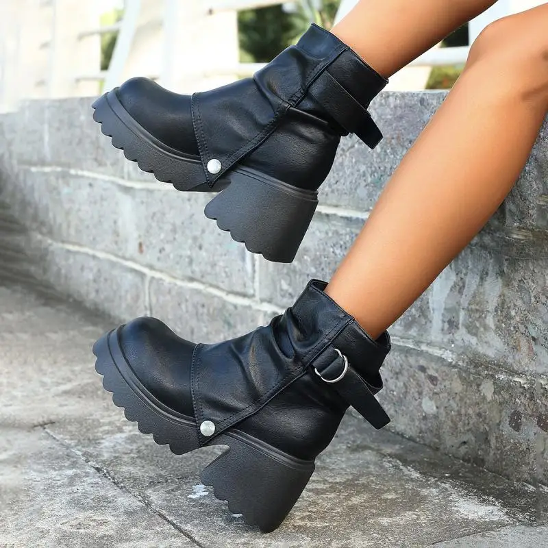 Gothic Chunky Platform Black Ankle Boots Women 2026 Autumn Punk Metal Belt Buckle Thick Bottom Short Boots Woman's Y2K Shoes 43