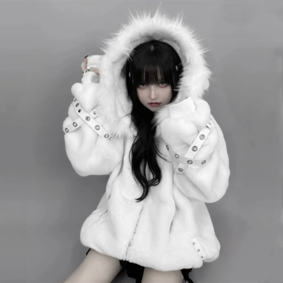 Mauroicardi Autumn Winter Oversized Warm Soft White Faux Fur Coat Women with Hood Harajuku Fashion Fluffy Jacket Streetwear 2025