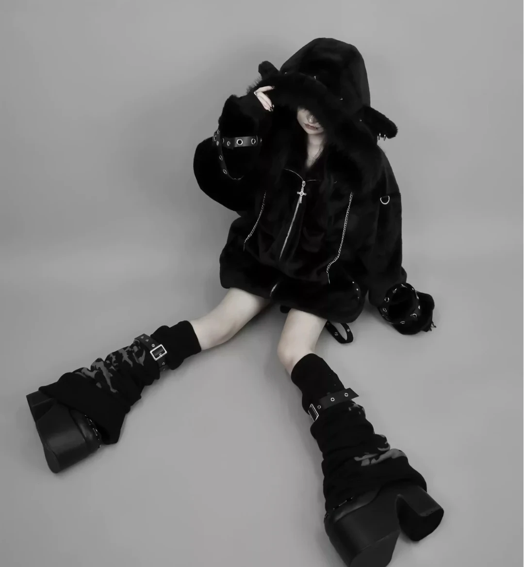 Mauroicardi Autumn Winter Oversized Warm Soft White Faux Fur Coat Women with Hood Harajuku Fashion Fluffy Jacket Streetwear 2025