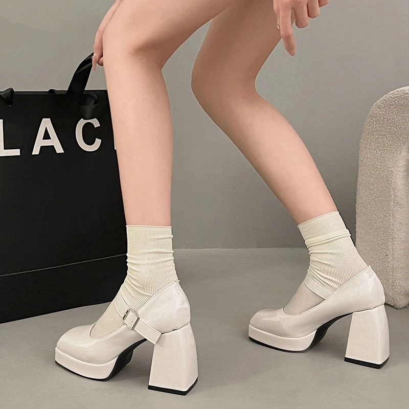 Lady's Sexy Ankle Strap Platform High-Heeled Shoes Black Leather Square Toe Fashionable Party Style Shoes Large Size for Summer