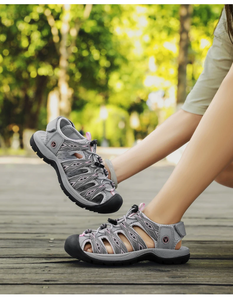 Summer Genuine Leather Women Sandals Comfortable Gladiator Sandals New Designer Sneakers Lightweight Outdoor Women Beach Sandals