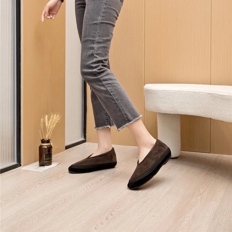 AIYUQI Winter Flat Shoes Women 2025 New Fur Lining Warm Women Snow Shoes Genuine Leather Comfortable Female Winter Ballet Shoes