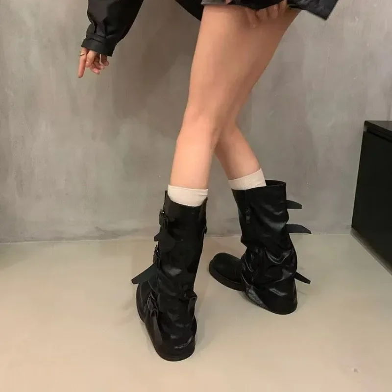 Round Toe Belt Buckle Women Boots Fashion Flat Sole Mid Calf Autumn Niche Design Patent Leather Soid Women Shoes New Arrivals