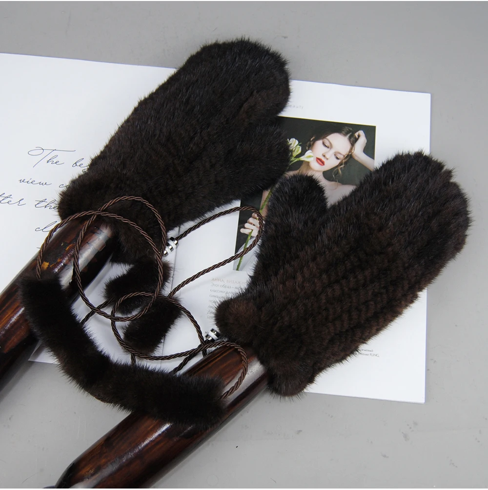 Winter Real Mink Fur Gloves Fashion Soft Warm 100%Natural Mink Fur Gloves Lady Good Elastic Genuine Fur Gloves Knitted Fur Glove