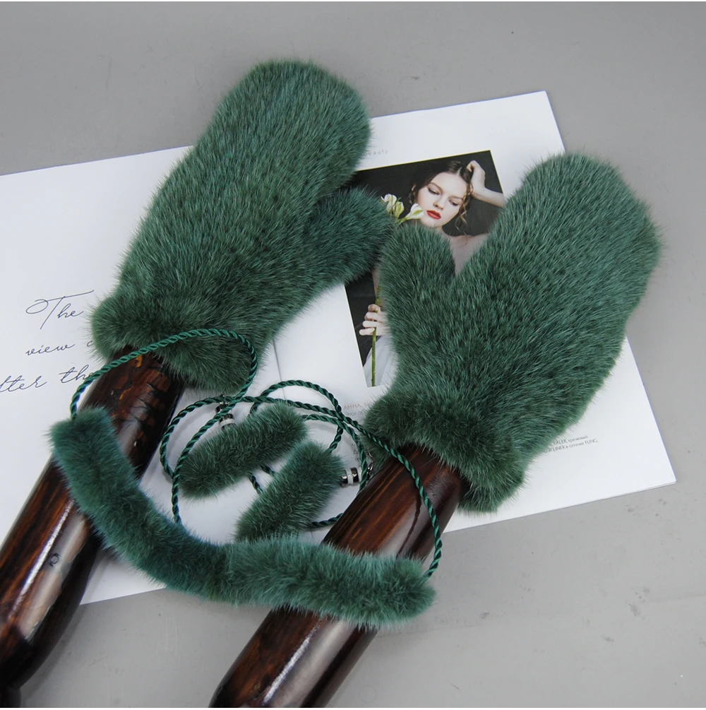 Winter Real Mink Fur Gloves Fashion Soft Warm 100%Natural Mink Fur Gloves Lady Good Elastic Genuine Fur Gloves Knitted Fur Glove