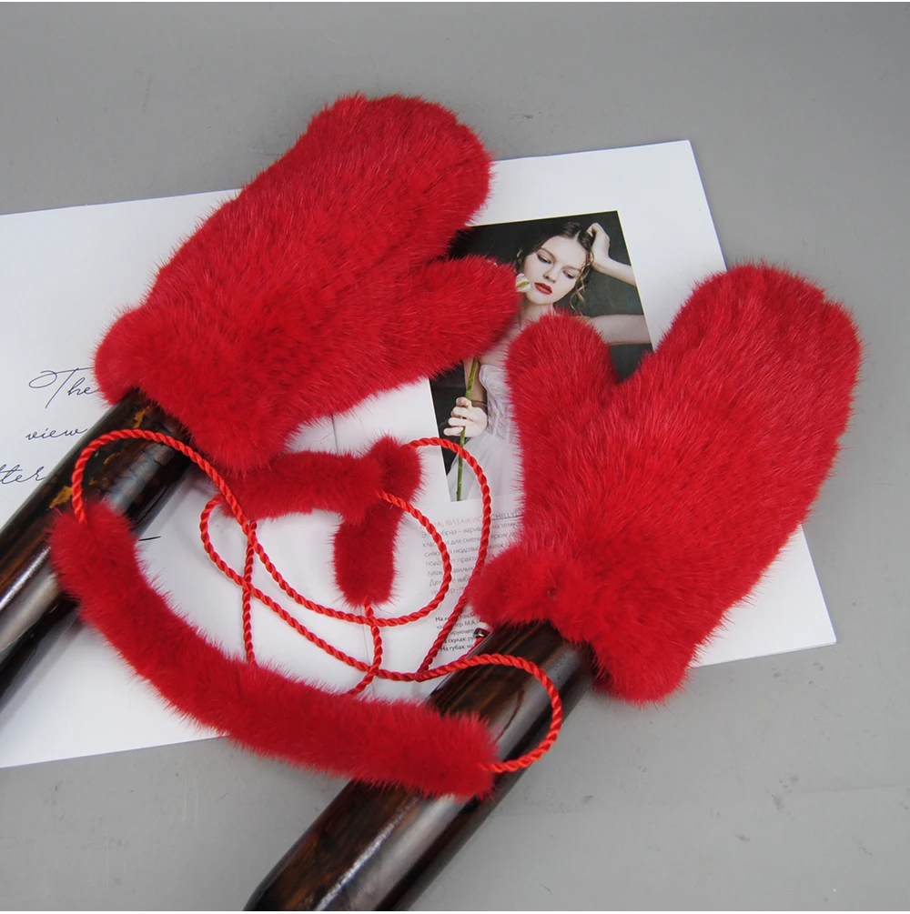 Winter Real Mink Fur Gloves Fashion Soft Warm 100%Natural Mink Fur Gloves Lady Good Elastic Genuine Fur Gloves Knitted Fur Glove