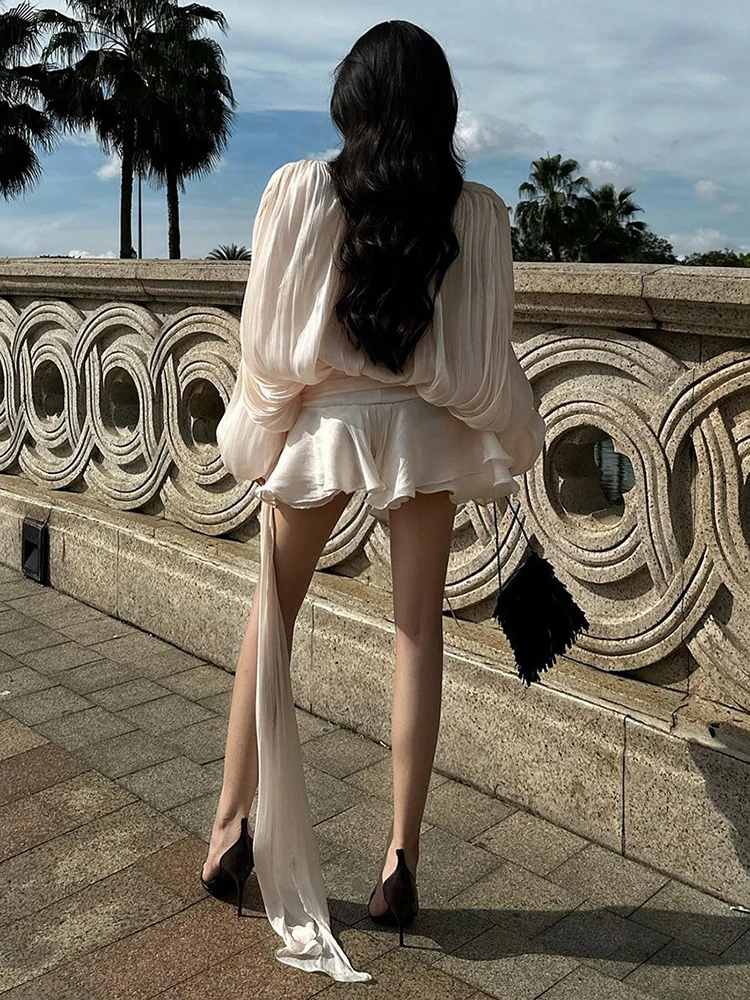 TWOTWINSTYLE Elegant Ruched Mini Dress For Women Round Neck Lantern Long Sleeve High Waist Temperament Dresses Female Fashion
