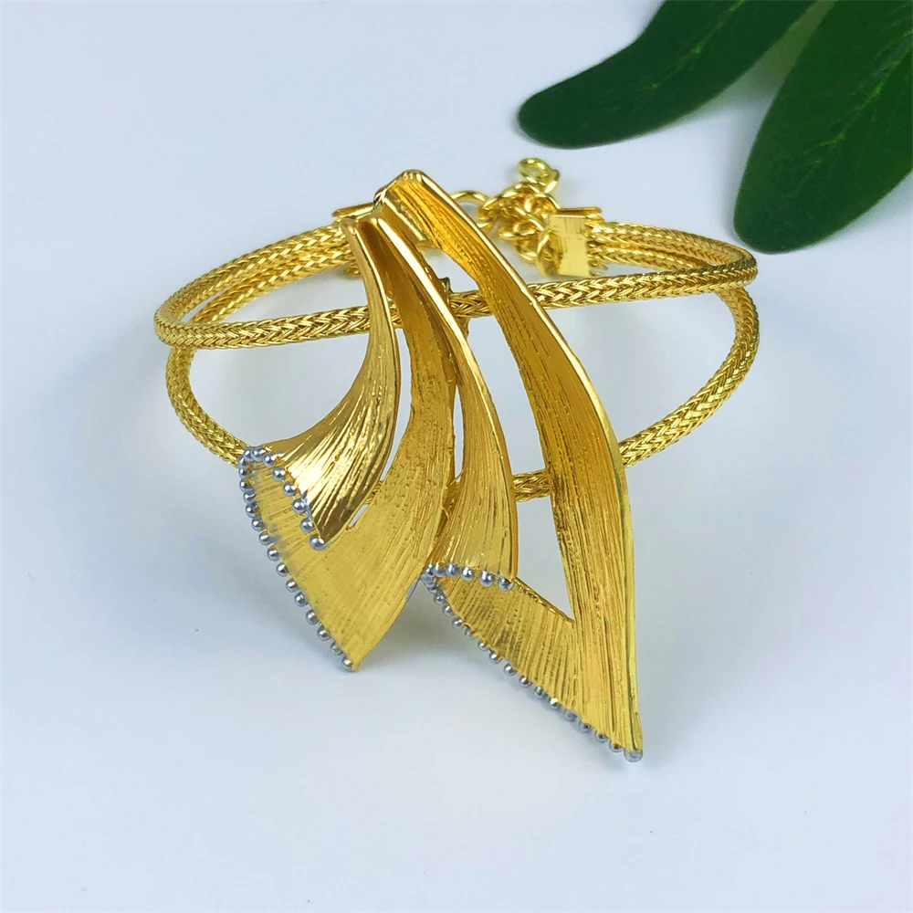 Italy 18K Gold Plated Jewelry Set For Women Two Tone Design Open Bangle Earrings Necklace Ring 4Pcs Set Jewelry Wedding Party