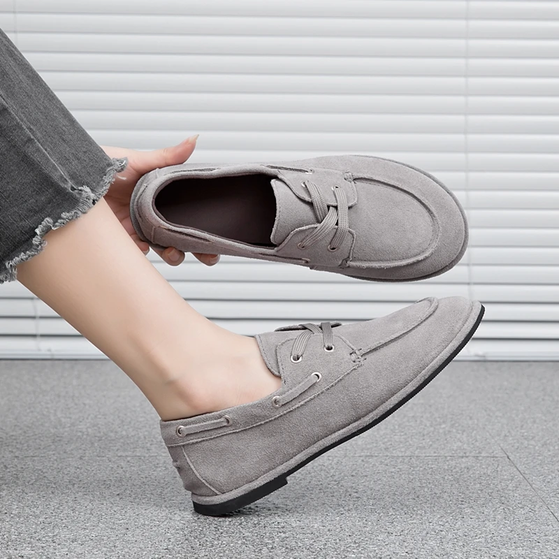 2026 New Women's Flat Loafers Retro Round-Toe Mary Janes Women Shoes Large-Size Genuine Leather Comfortable Loafers Female