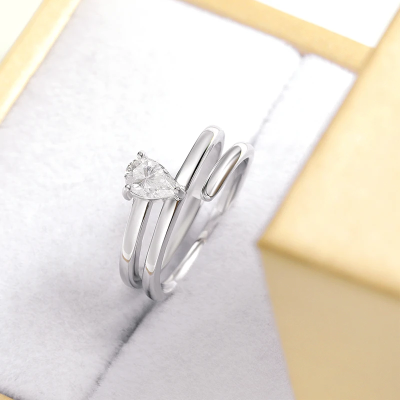 Smyoue Certified 0.5CT Real Moissanite Solitaire Rings for Women Sterling Silver 925 Plated 18K Lab Daimond Female Tail Ring