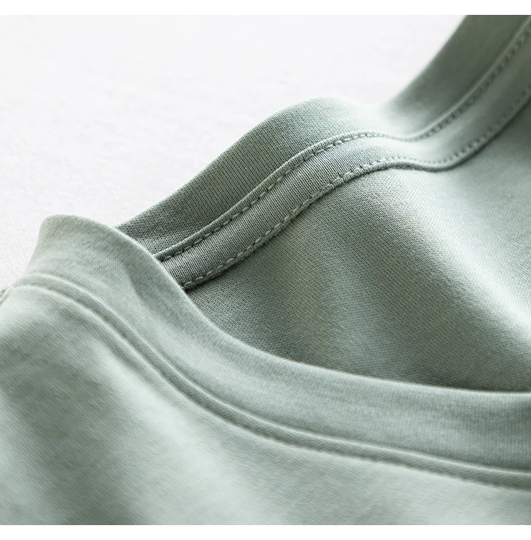 Men's High-end Fabric Silk Mercerized Cotton T-shirt Crew Neck Luxury Tee Short Sleeve Silky Feeling Summer Wear Vacation V-neck