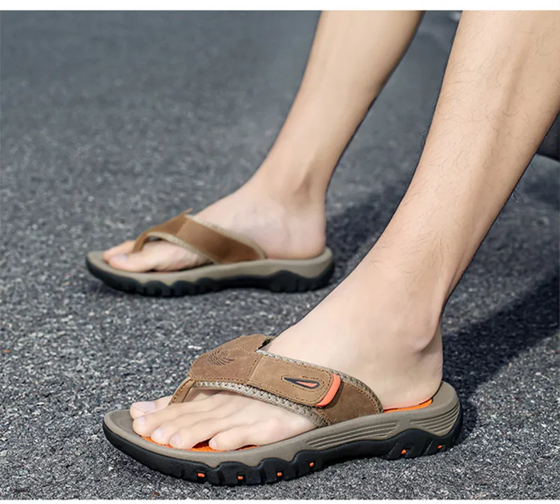New Summer Men's Slippers Breathable Luxury Men Sandals Beach Classics Genuine Leather Mens Slippers Outdoor Men's Flip Flops