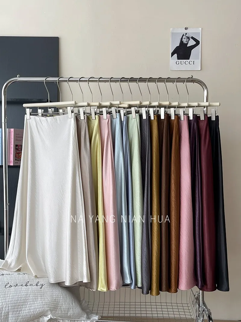Beiyingni French Vintage Women's Satin Skirt Elegant Luxury New Fashion Slim Fit Office Ladies Mermaid Skirts Temperament Casual