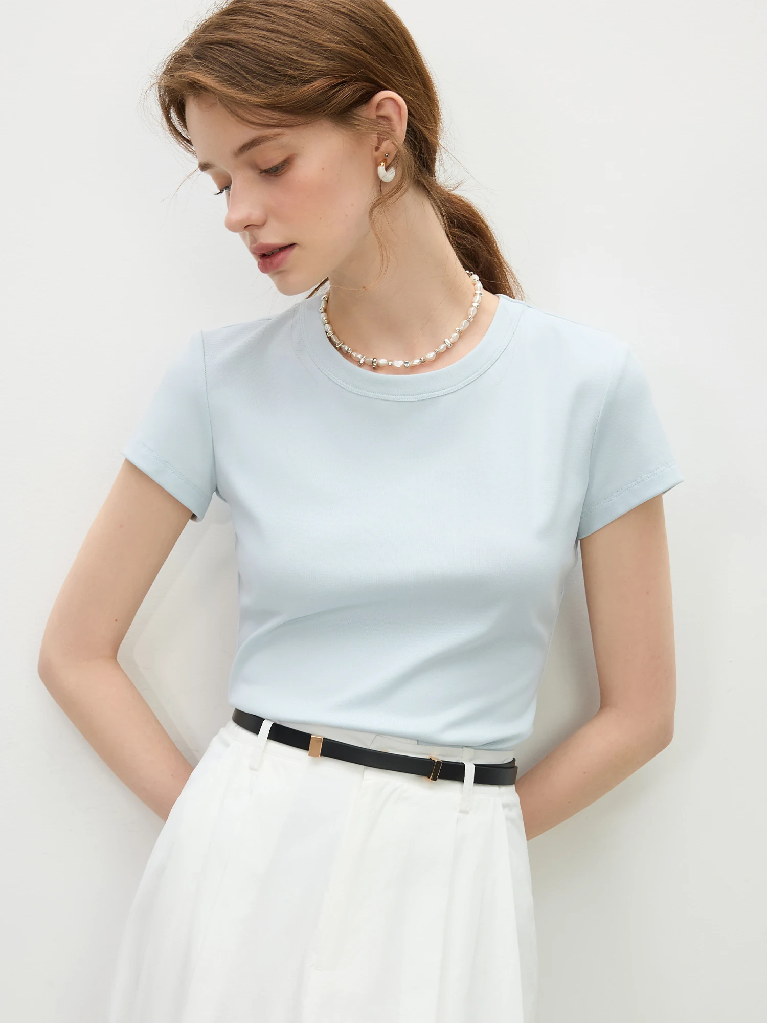 FSLE MInimalism Style Pink Straight Shoulder Short-sleeved T-shirt for Women 2025 Summer New Slim Fit Round Neck Top 25FS12113