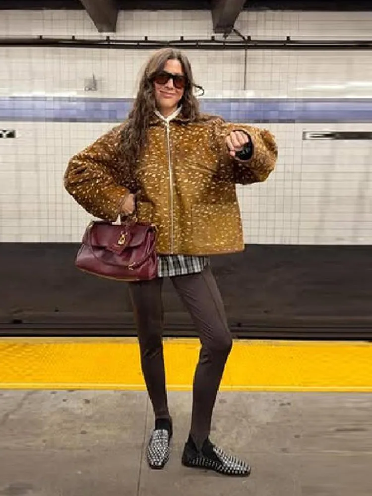 2025 New Women Flip Collar Polka Dot Short Jacket Female Vintage Long Sleeved Coat Autumn Winter Casual Street Chic Outwear