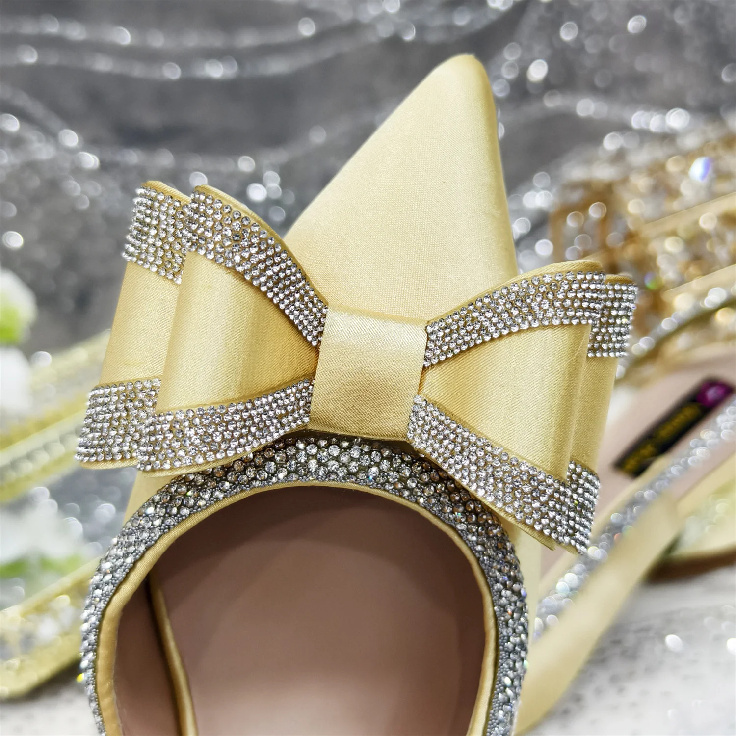 Venus Chan Italy Design 2025 New INS Shoes and Bag to Match Wine Colour Pointed-Toe Rhinestone Bow Party Women's High Heels