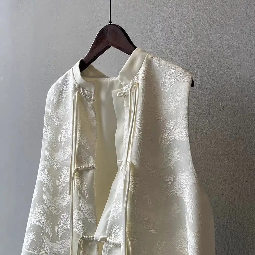 Chinese New Plate Button Vest Jacket 2025 Spring New Jacquard Stand Collar Sleeveless Waistcoat Retro Women Cheongsam Tops