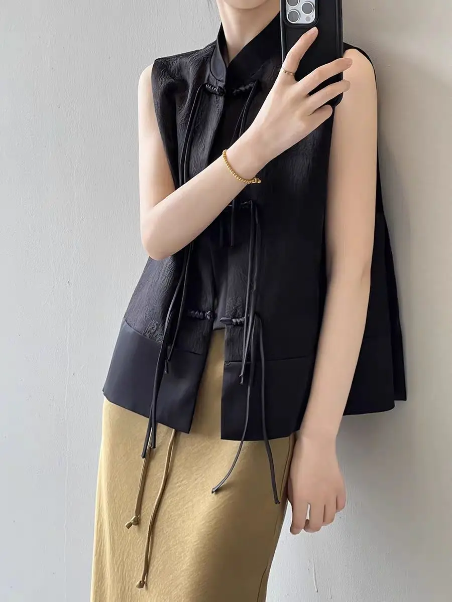 Chinese New Plate Button Vest Jacket 2025 Spring New Jacquard Stand Collar Sleeveless Waistcoat Retro Women Cheongsam Tops