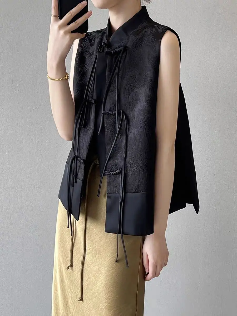 Chinese New Plate Button Vest Jacket 2025 Spring New Jacquard Stand Collar Sleeveless Waistcoat Retro Women Cheongsam Tops