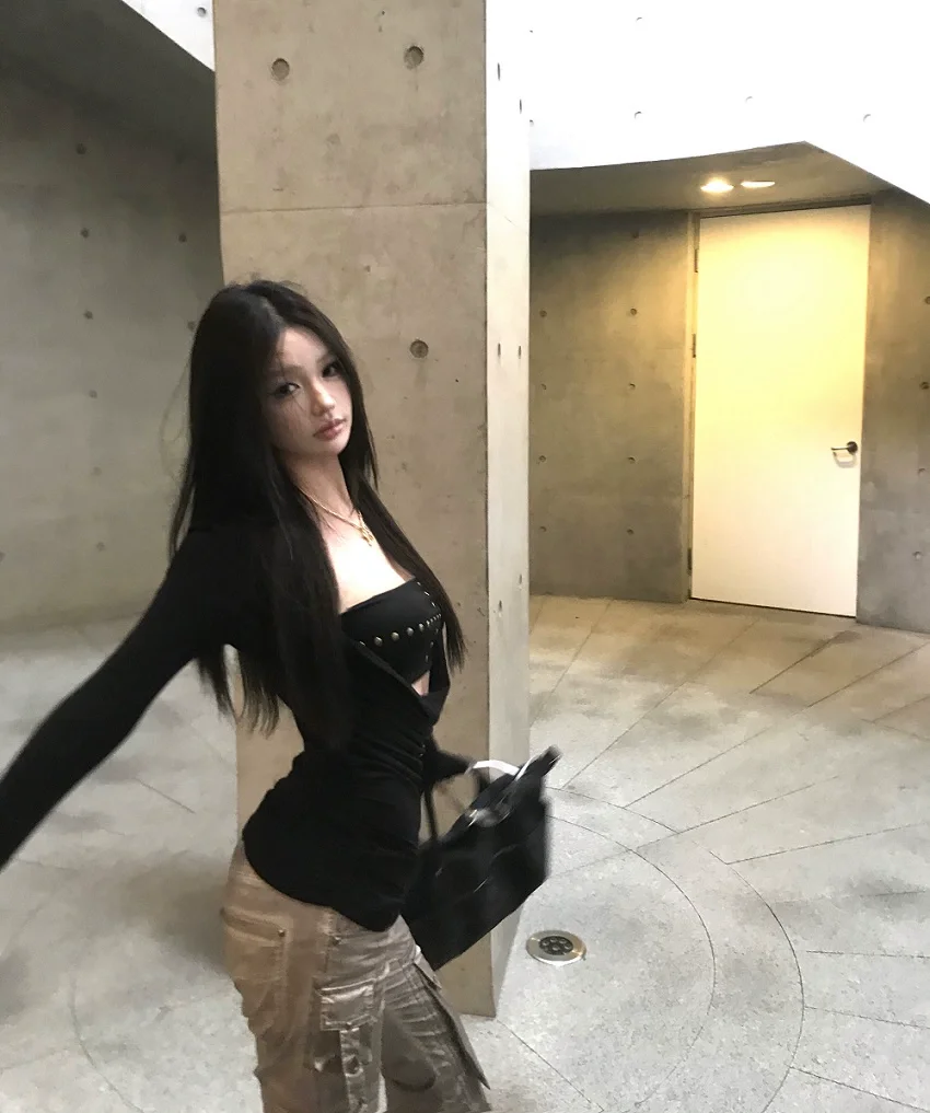 Tonngirls Y2k Punk Two Pieces Tops Irreugal Rivet Tops + Sleeveless Tank Streetwear Americal Retro 90s Black Tee Tops E-girls